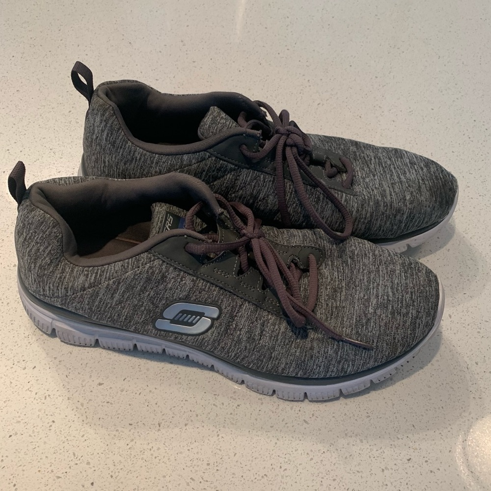 Women grey sketchers.